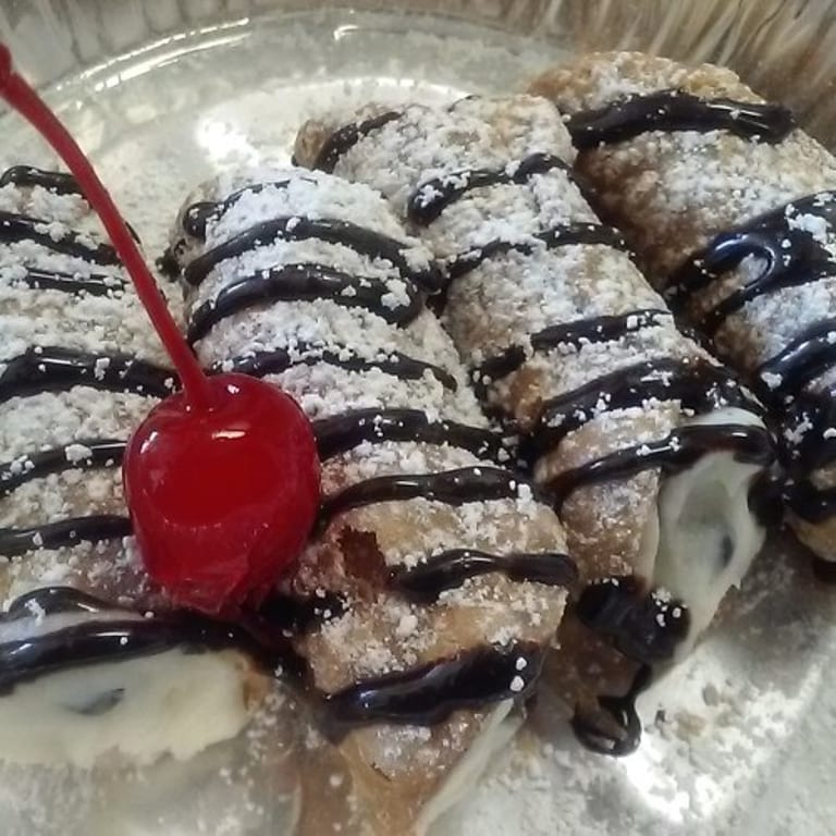 Delicious Cannoli Await You