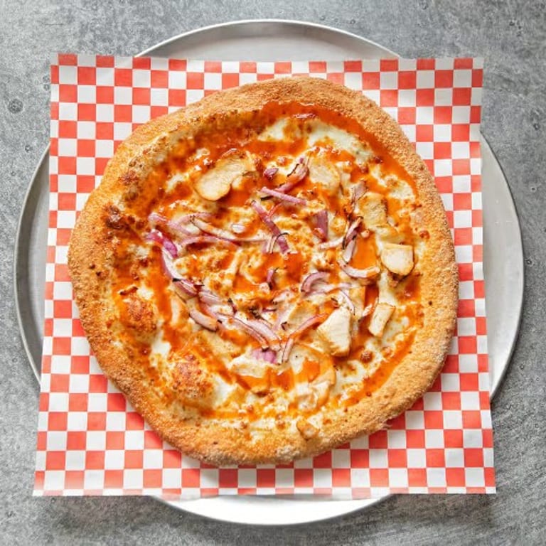 Buffalo Chicken Pizza Delight