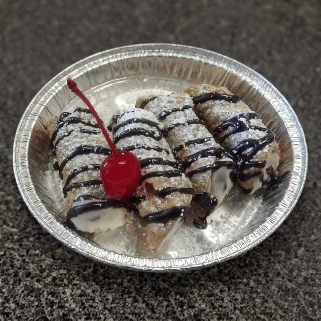 Cannoli.